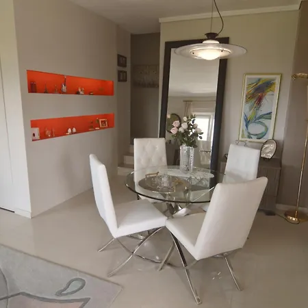 Appartamento Nestoras Comfortable - Private Parking *